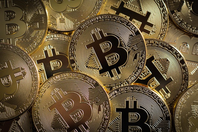BlackRock Bitcoin ETF Inflow Surpasses Gold ETF in 2025