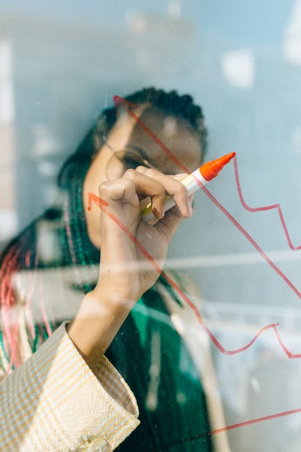 Mortgage Forecast: Tariffs Paused, Fed on Hold, What’s Next for Rates in May?
