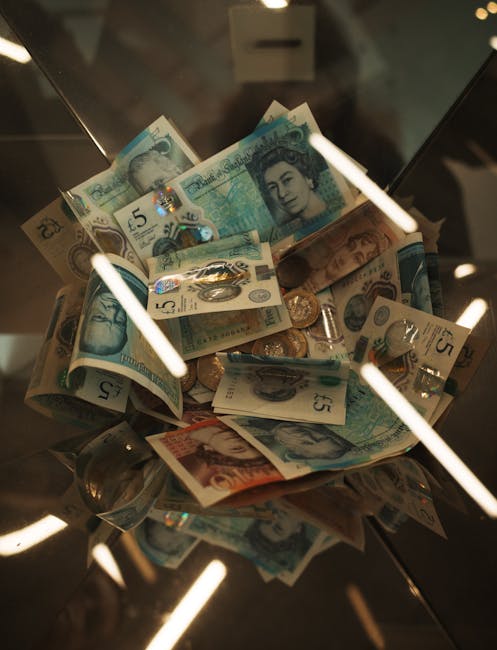 Pound Sterling Price News and Forecast: GBP/USD dips after UK Retail Sales slump