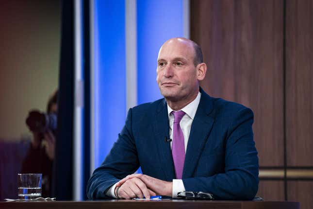 Image for article titled The 10 highest-paid CEOs in 2024