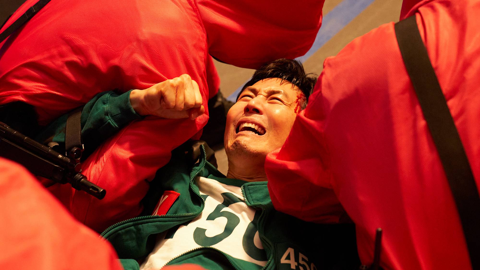 Lee Jung-jae as Seong Gi-hun in 