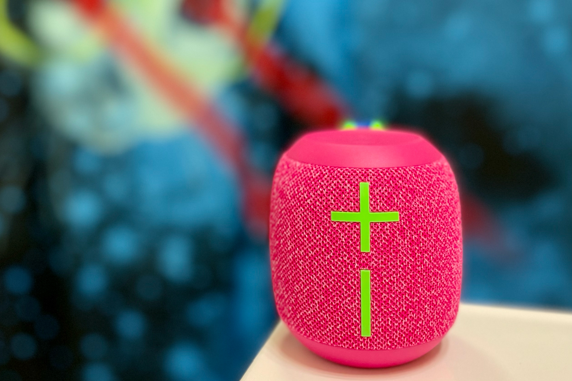 Wonderbom 3 on bathroom counter in front of Mr. Mittens