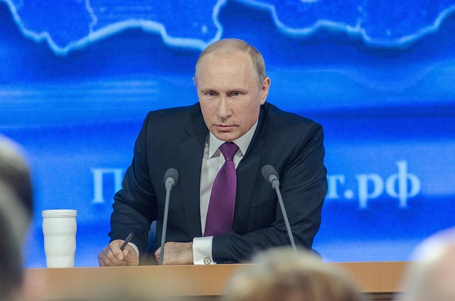 After Putin’s win in Alaska, Zelensky travels to Washington for his day of high stakes talks, how far can he push Trump?