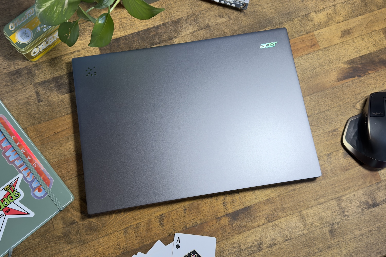 Acer Aspire 16 AI design