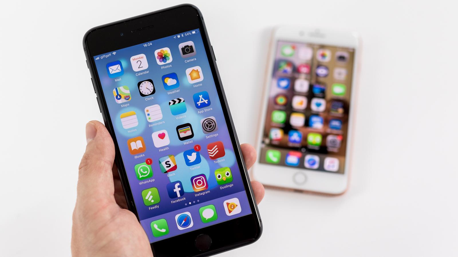 iPhone 8 Plus