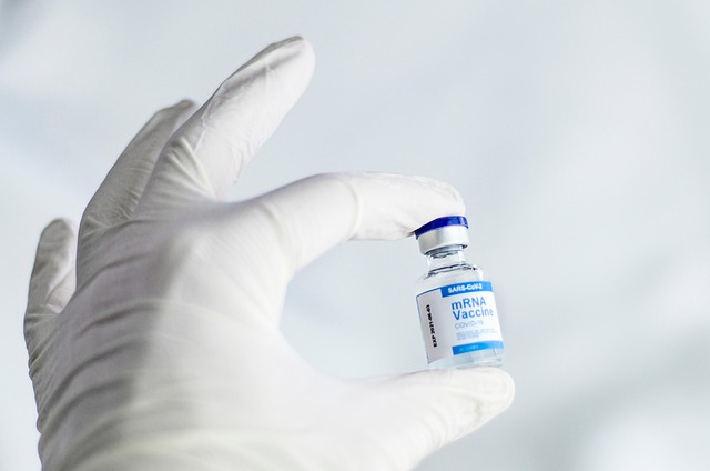 RFK Jr.’s vaccine advisers add hurdle to getting covid shots