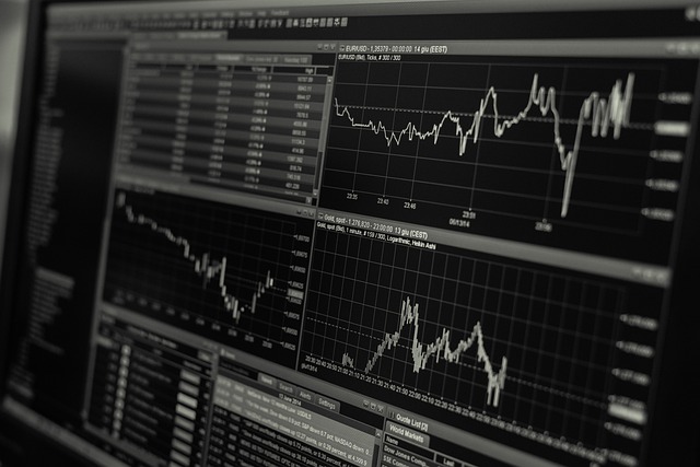 USD/CHF steadies on trade optimism, Swiss deflation pressures