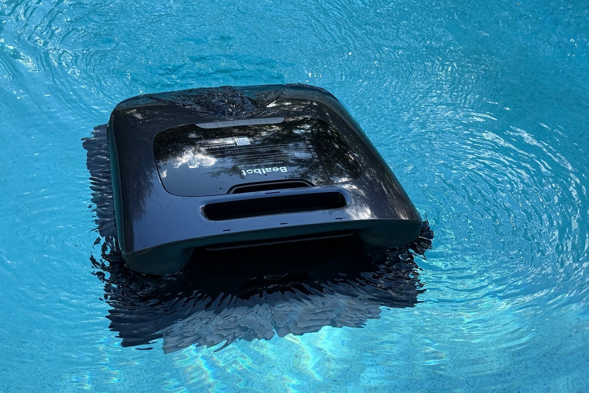 Beatbot AquaSense 2 Ultra in the pool