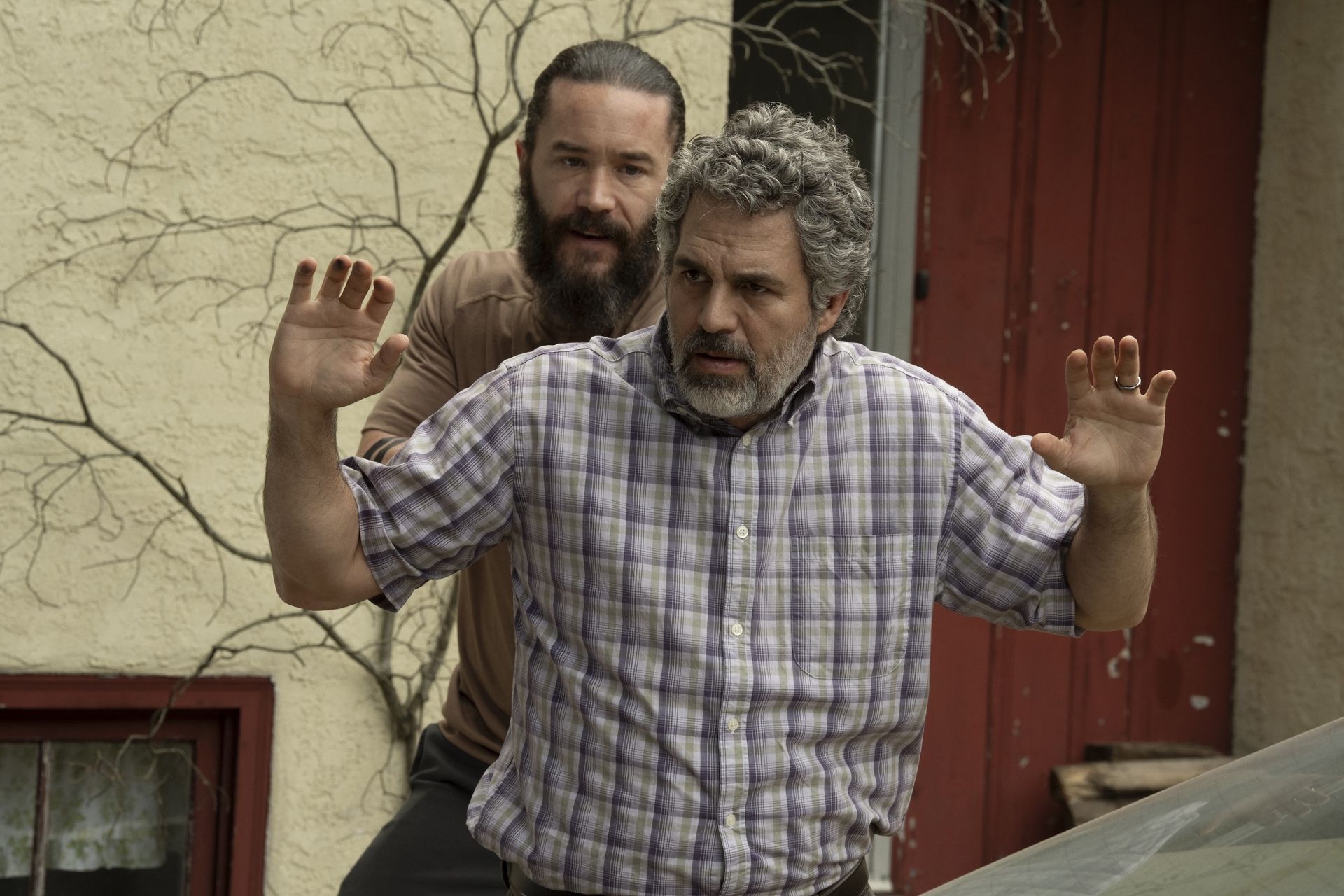 Tom Pelphrey and Mark Ruffalo in Task tom pelphrey and mark ruffalo in task